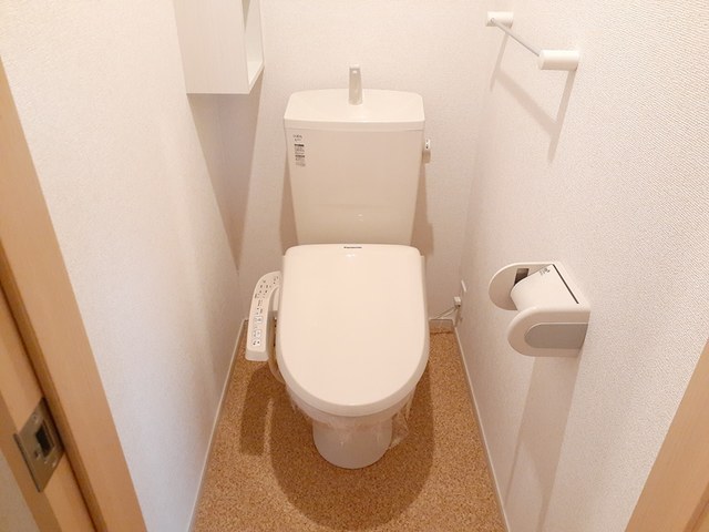トイレ　ウォシュレット