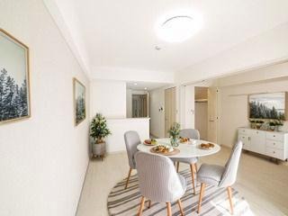 居室・リビング　CGで家具等を配置したもので家具等は含まれません