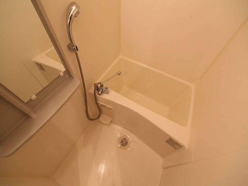 バス・シャワールーム　浴室暖房乾燥機付　24時間換気機能付バスルーム