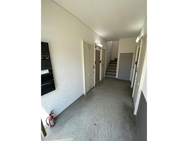 エントランス　エントランス部分