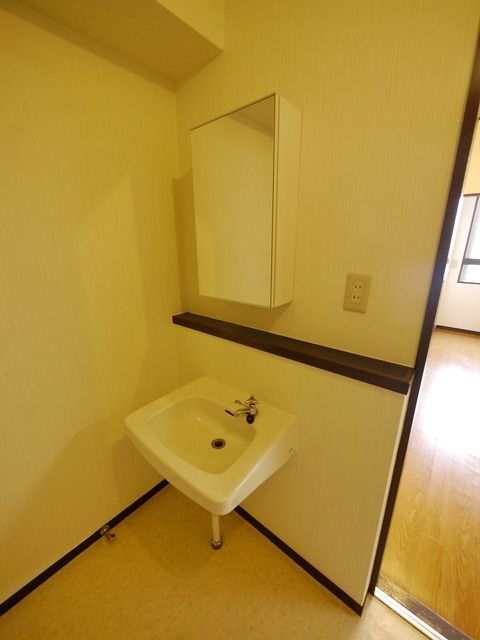 洗面設備　洗面所