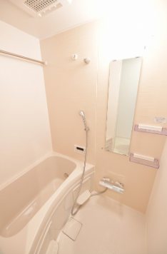 バス・シャワールーム　※同タイプ参考画像