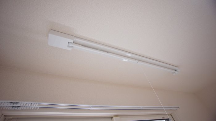 その他　便利な室内物干し付き♪