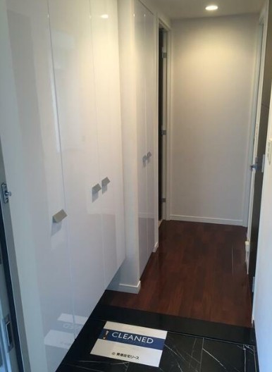 玄関　※こちらのお写真は他部屋になり参考写真です