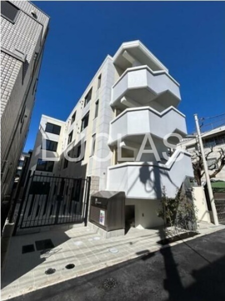 建物外観　『想いの先を照らし出す。』信頼が必要だからこそ、弊社へお任せ