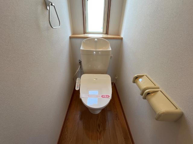 トイレ　シャワー付トイレ