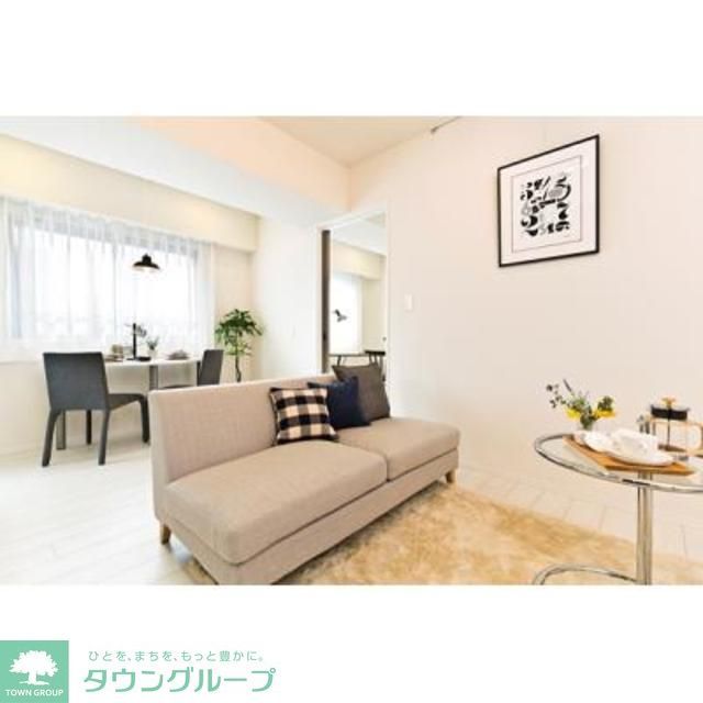 居室・リビング　家具はイメージです