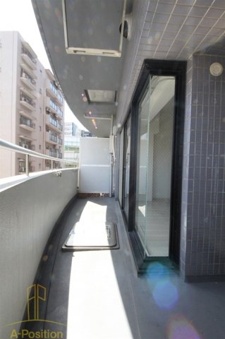 バルコニー　オーラムアルジャン阿波座