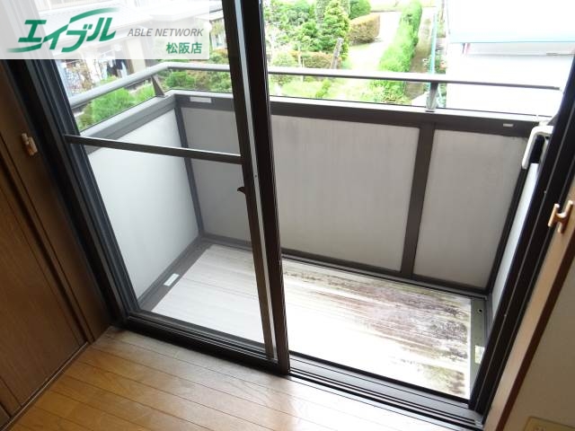 バルコニー　同物件別室写真
