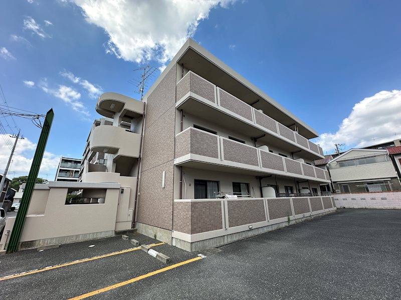 グッドヴィレッジ一番館・二番館の外観写真
