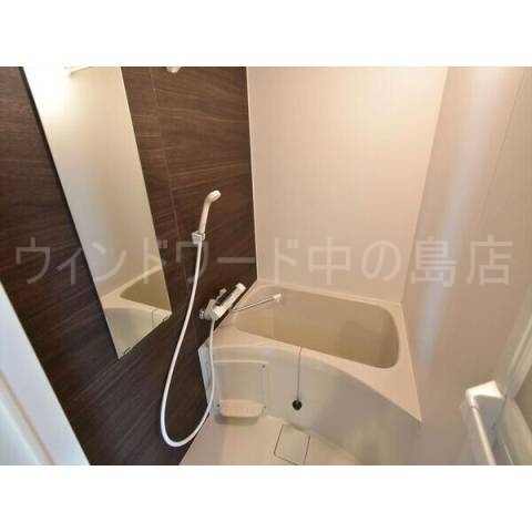 バス・シャワールーム　詳細は、ウィンドワード中の島店までご相談下さい。