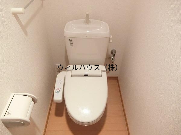 トイレ　ウォシュレット！