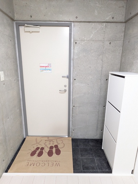 玄関　玄関