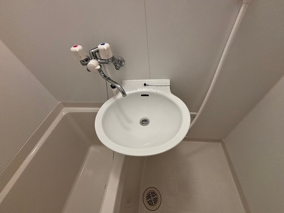 洗面設備　※別部屋の写真です