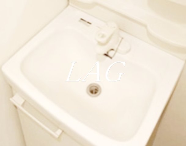 洗面設備　洗面台です。