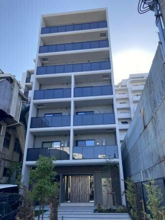建物外観　落ち着いた雰囲気の外観です