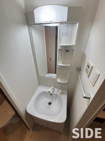 洗面設備　※同シリーズ参考画像