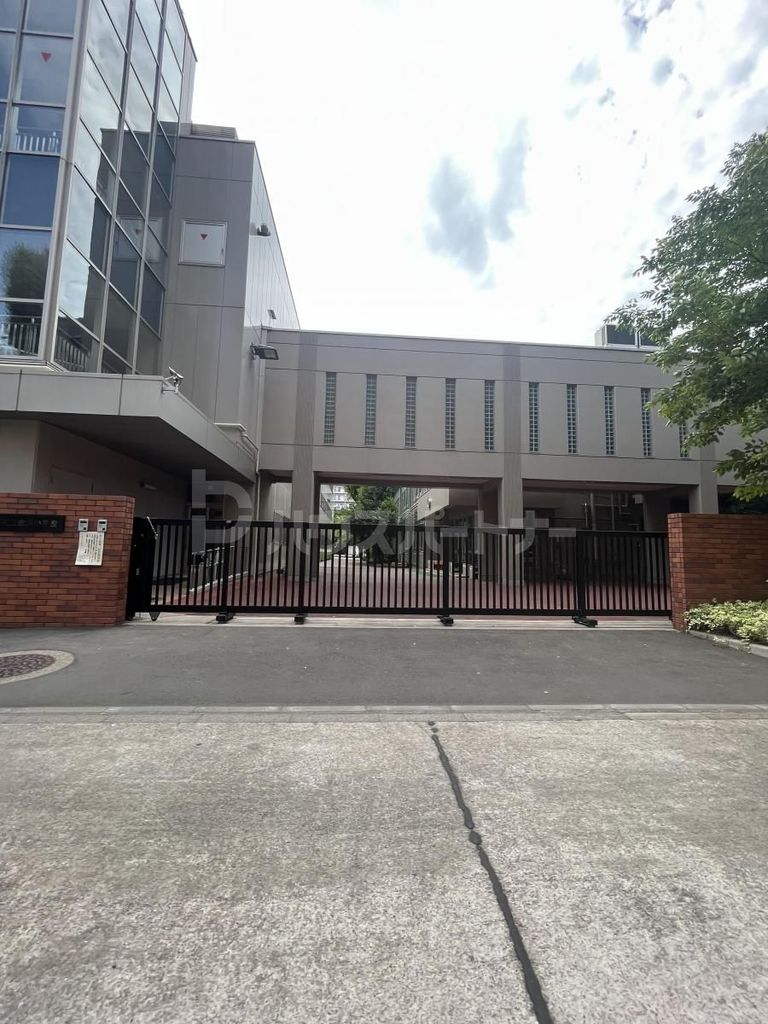 小学校　板橋区立金沢小学校（小学校）まで600m