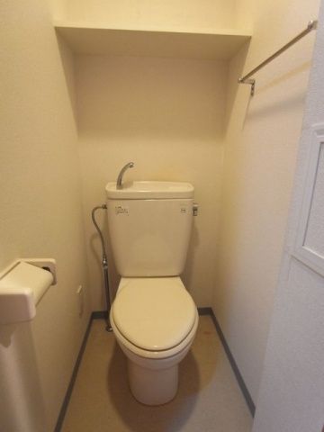 トイレ　（別タイプ参考写真）スカイコート文京根津　　文京区根津2