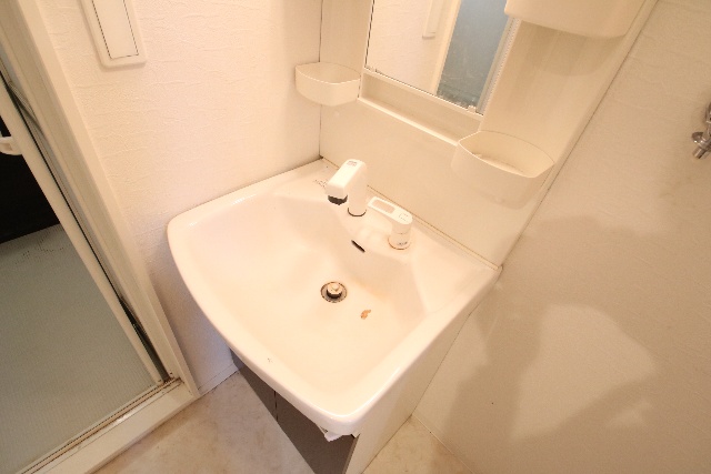 洗面設備　別室の参考写真です。※現況優先
