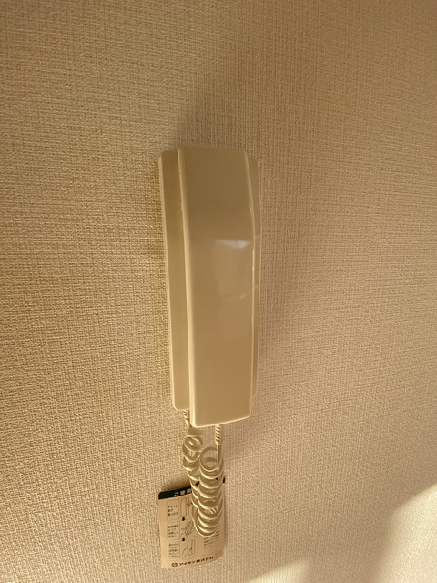 セキュリティ　来客時は、こちらで確認を。