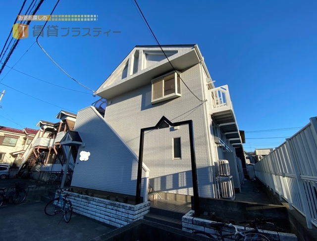建物外観　パークフロントで癒しの一人暮らしを。