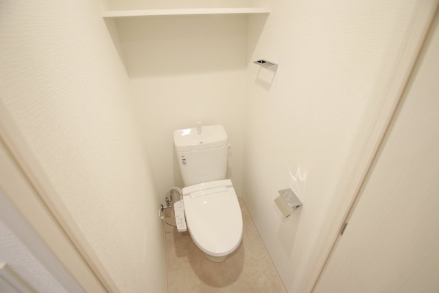 トイレ　※他のお部屋の参考写真です※