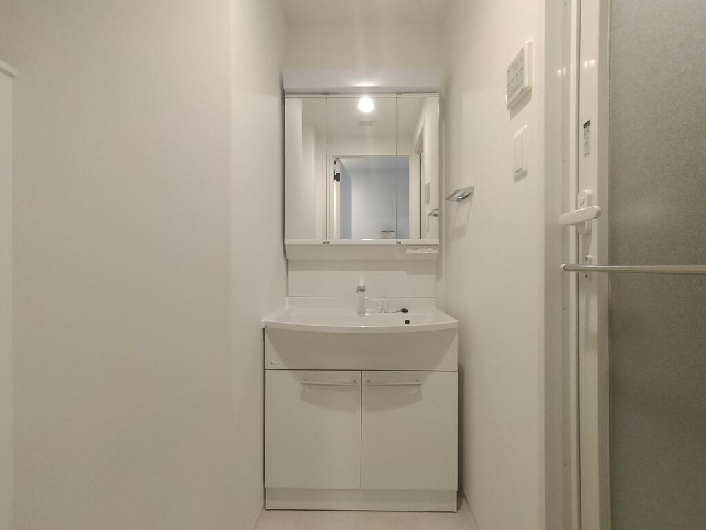 洗面設備　同仕様写真