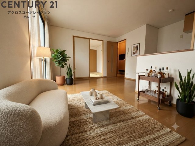 居室・リビング　最上階・角部屋住戸で過ごしやすくてオススメです！