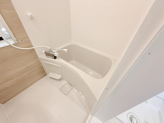 バス・シャワールーム　※同施工会社、参考写真