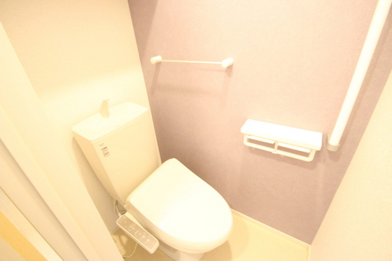 トイレ　※別部屋の写真です