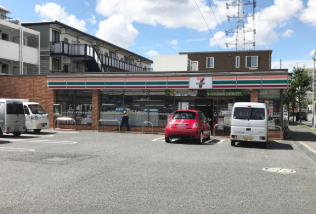 コンビニ　セブンイレブン横浜綱島西6丁目店（コンビニ）まで468m