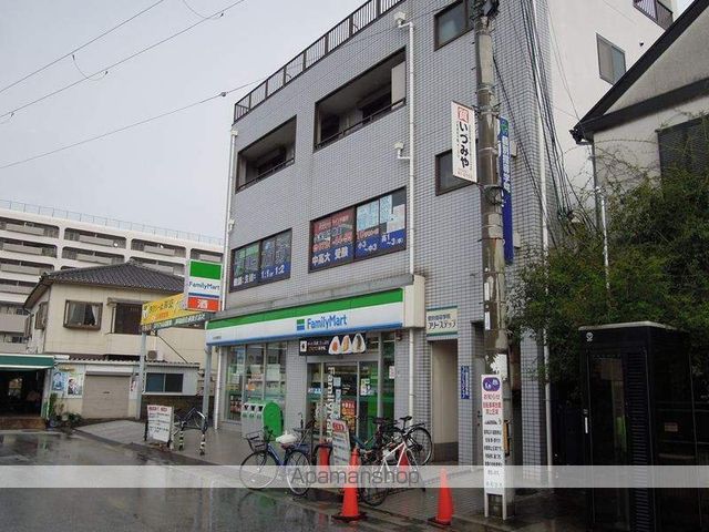 コンビニ　ファミリーマート（コンビニ）まで282m