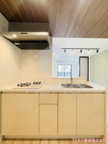 キッチン　同マンション別部屋　参考写真