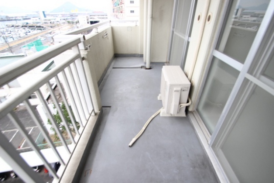 バルコニー　※別部屋の写真です