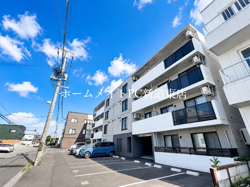 建物外観　建物外観