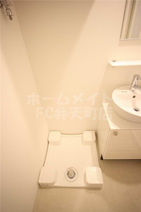 その他設備　室内洗濯置き場です