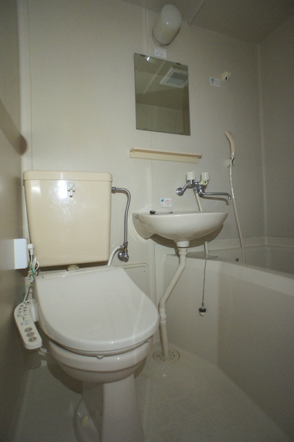 トイレ　清潔感のある洋式トイレです♪