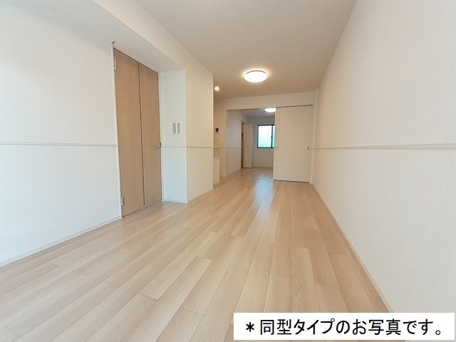 居室・リビング　ゆったり過ごせるリビングです