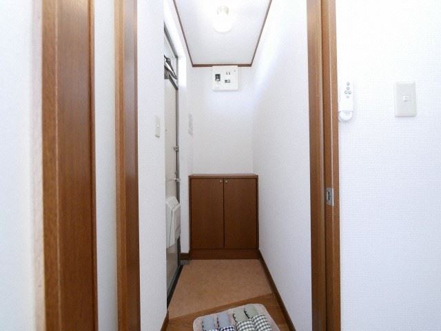 その他共有部分　玄関前