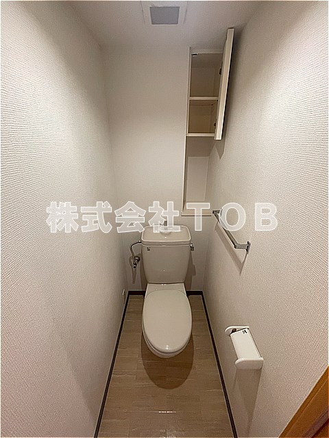 トイレ　※クリーニング中の撮影※