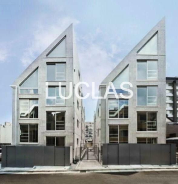 建物外観　『想いの先を照らし出す。』信頼が必要だからこそ、弊社へお任せ