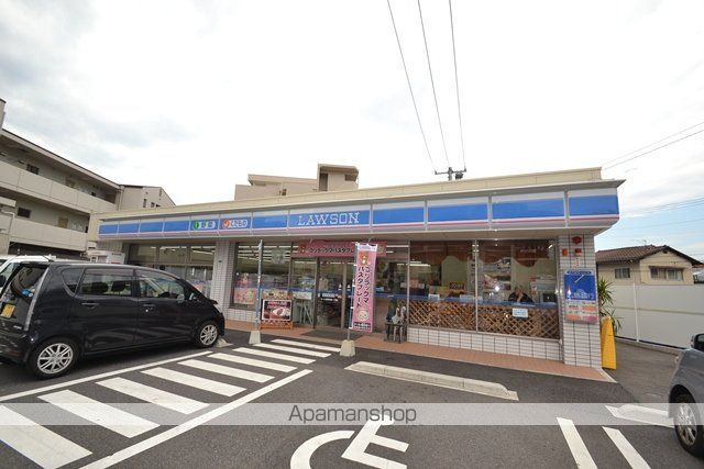 コンビニ　ローソン（コンビニ）まで341m