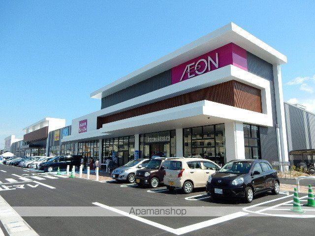 ショッピングセンター　イオンスタイル岡山青江（ショッピングセンター）まで1000m