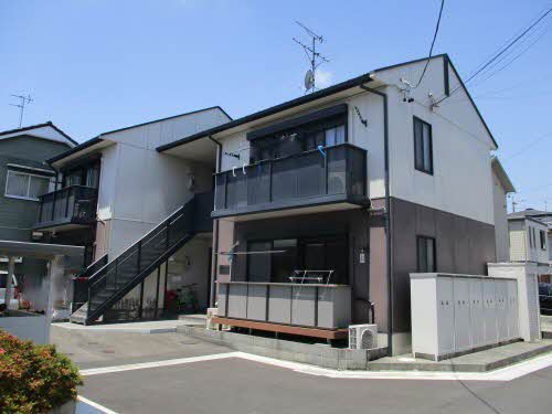 建物外観　落ち着いた雰囲気の外観です