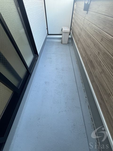 バルコニー　同仕様・反転タイプ
