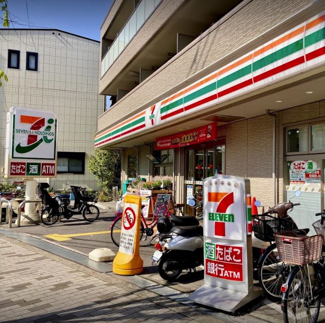 コンビニ　セブンイレブン 大阪狭山市駅前店（コンビニ）まで313m