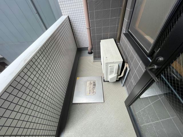 バルコニー　バルコニー