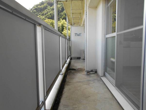 バルコニー　ビレッジハウスの同一物件・同一タイプの間取りの写真です