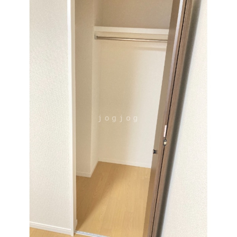 収納　収納が大きく、たくさんものが入ります。